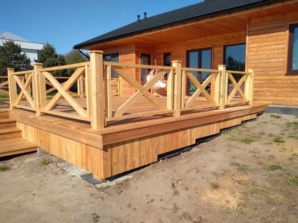 Deska tarasowa Modrzew Syberyjski ryflowana/gładka