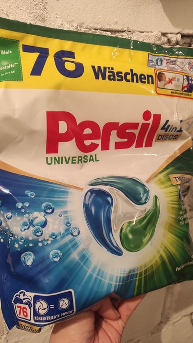 Kapsułki Persil uniwersalne 76
