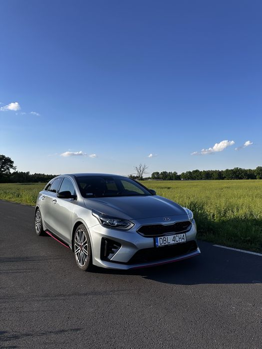 Kia procded 1.6 204 KM