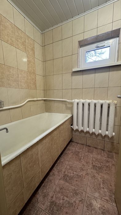 Оренда 1/2 будинку в Ірпені. 2кімнати, 7 соток