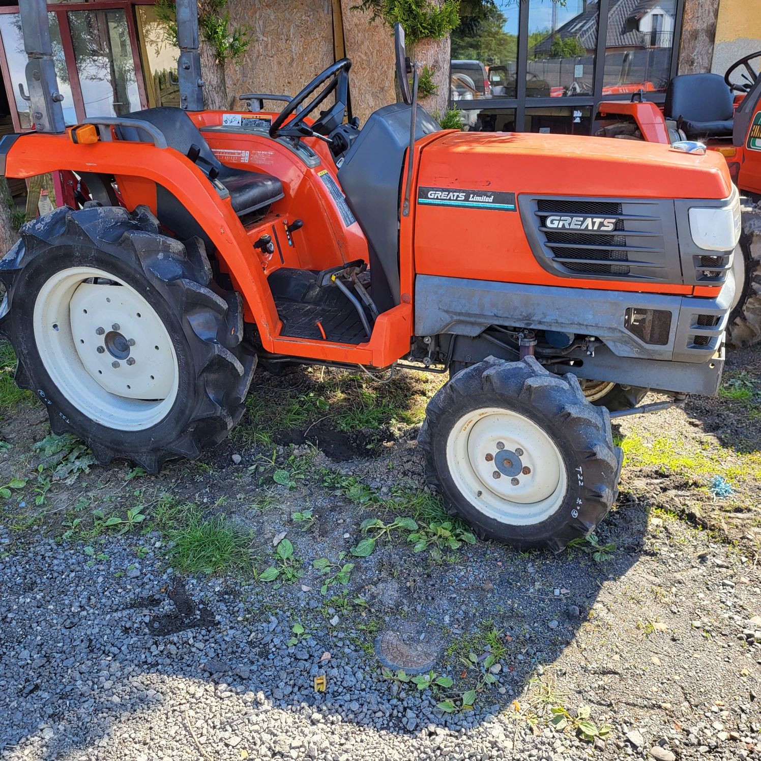 Kubota T22 mini traktorek japoński 22 konie 4x4 Diesel iseki yanmar