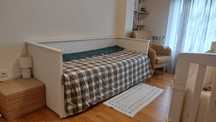 Vendo cama HEMNES + 2 colchões 
Cama indiv/dupla c/3 gav/2 colchões,