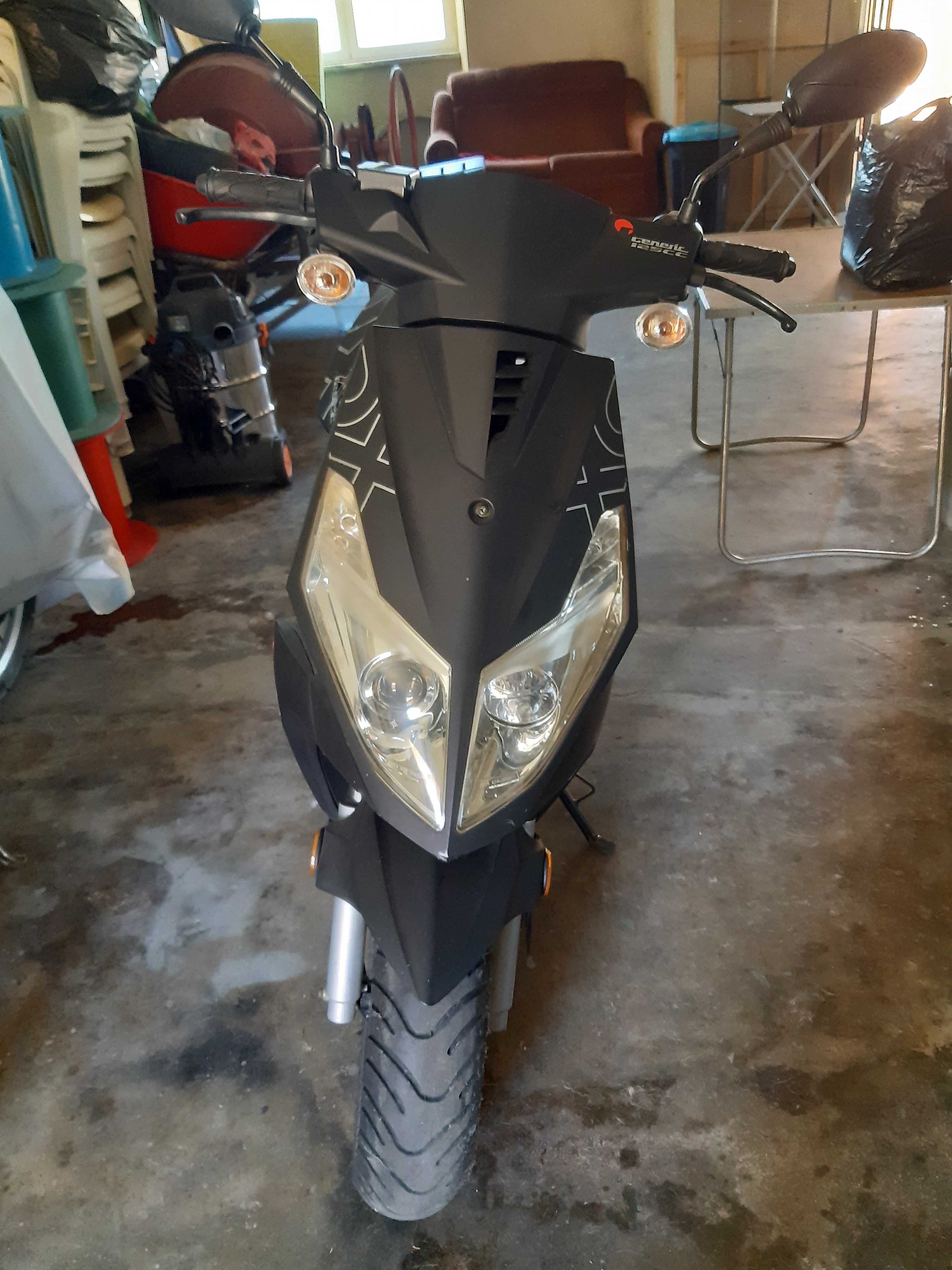 Vendo scooter 125cc