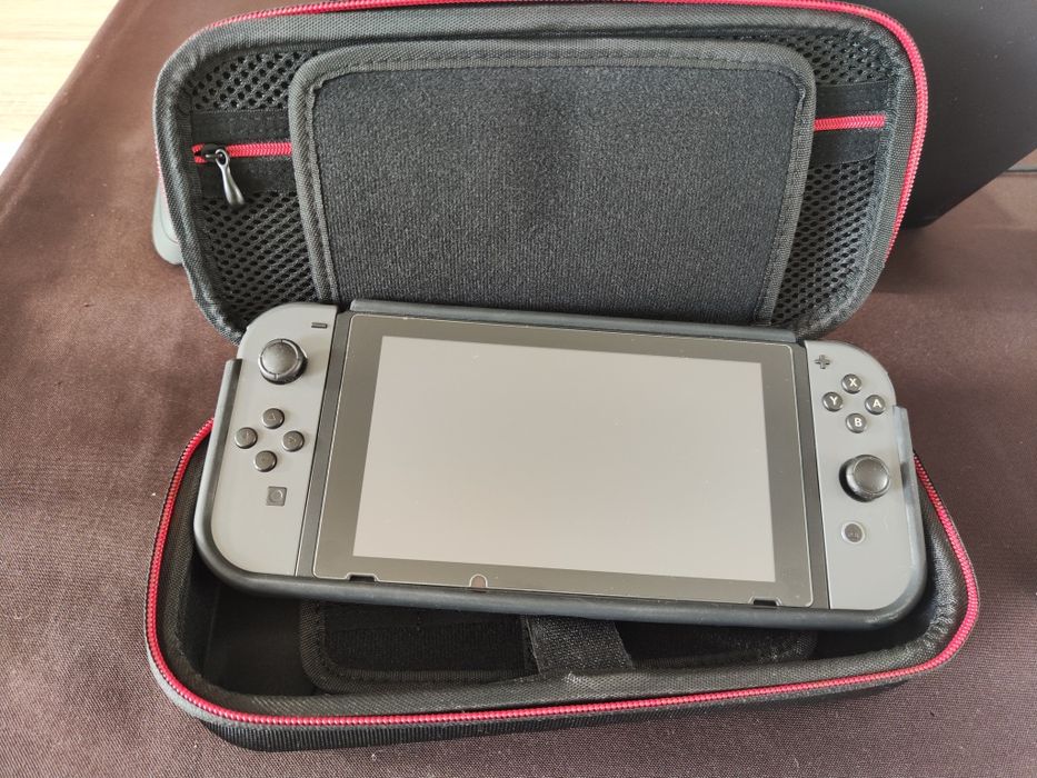 Nintendo Switch + Acessórios + Jogos