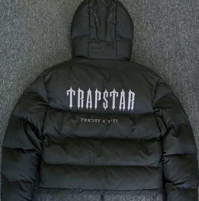 В наявності | L, XL | Зимова куртка Trapstar | Зимовий пуховик