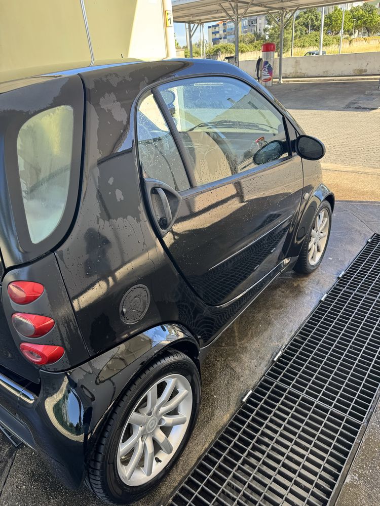 Smart em otimo estado