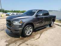 Dodge RAM Ram 1500 LARAMIE 5.7 HEMI 2020r.