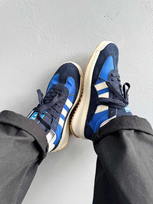 Мужские кроссовки Adidas SL 72 RTN Black/Blue/White. 40-45