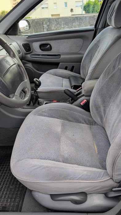 Renault Laguna Carrinha 1.9 DTI RXE - Impecável - Oportunidade!