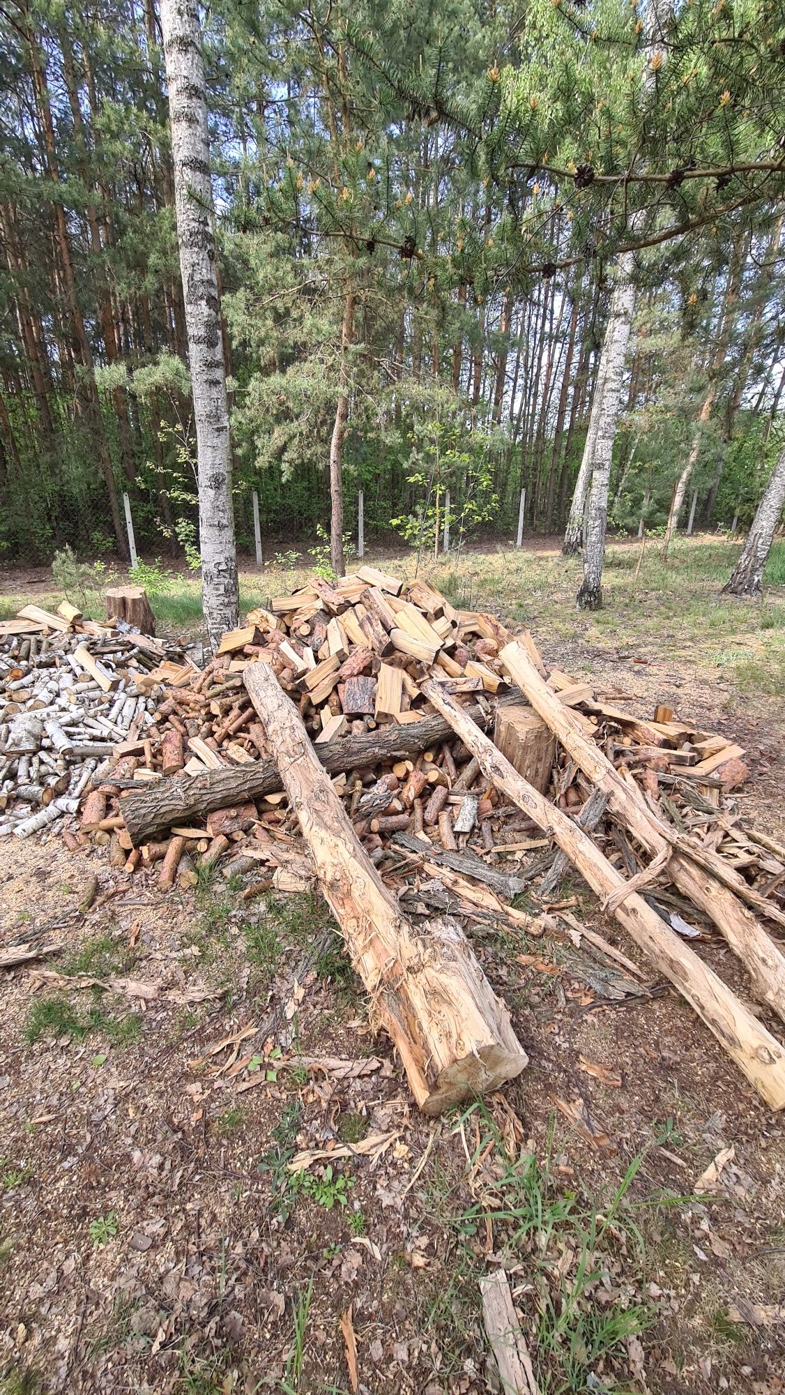 Drewno opałowe w balach