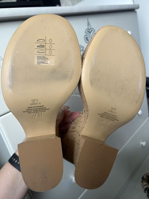 Шльопанці босоніжки на танкетці H&M 42 розмір