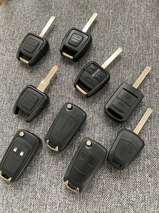Ключ Opel корпус викидний на 2 та 3 кнопки з лезом