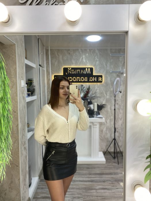 Шкіряна спідниця Bershka