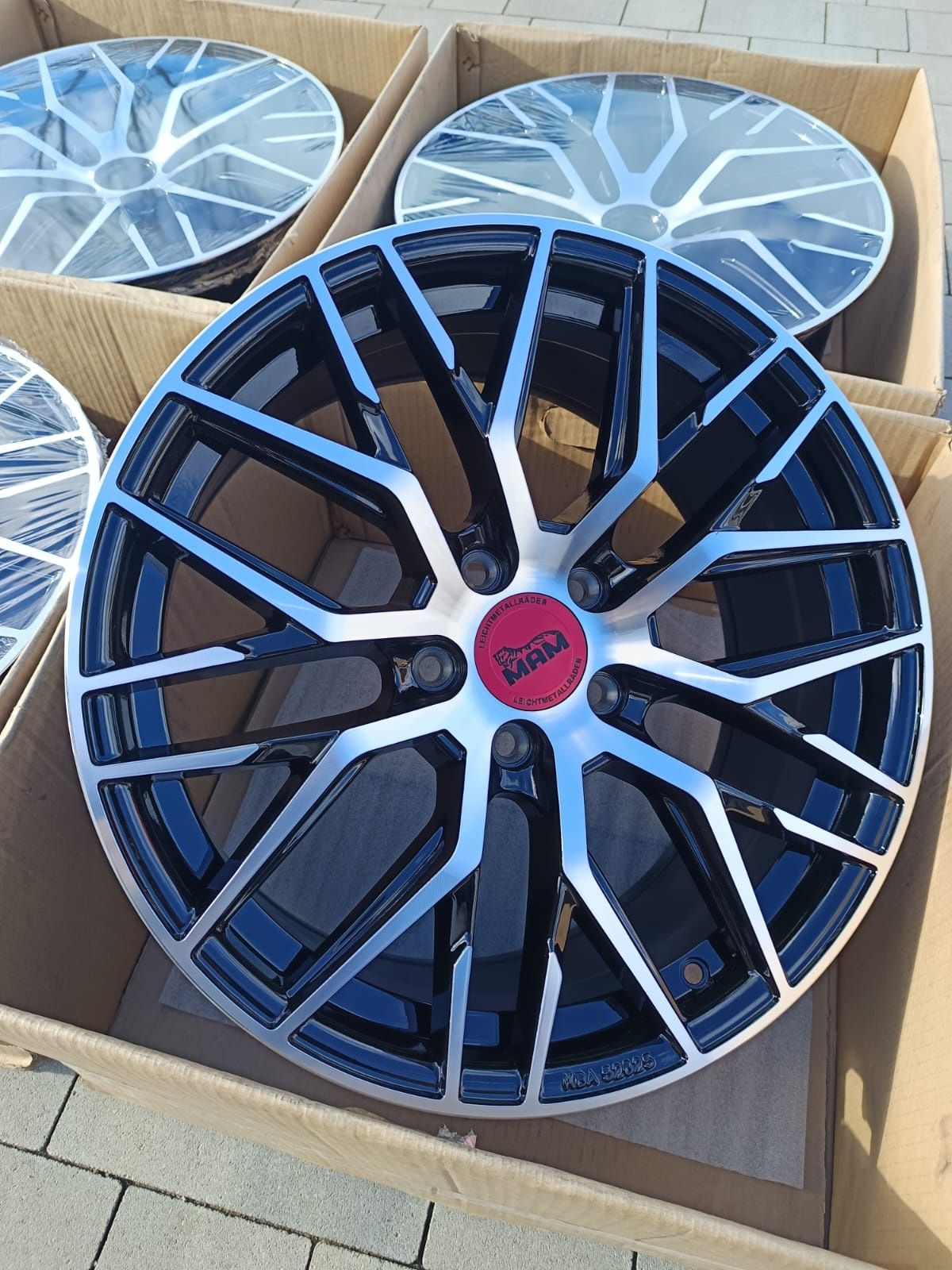 #M2 Alufelgi 5x112 R18 BMW F40  F44  X1 F48  X2  F39