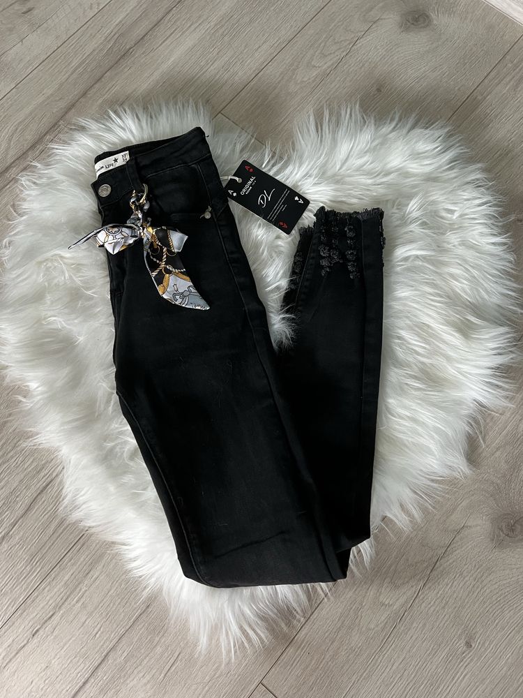 Spodnie rurki wysoki stan elastyczne skinny push up modelujace