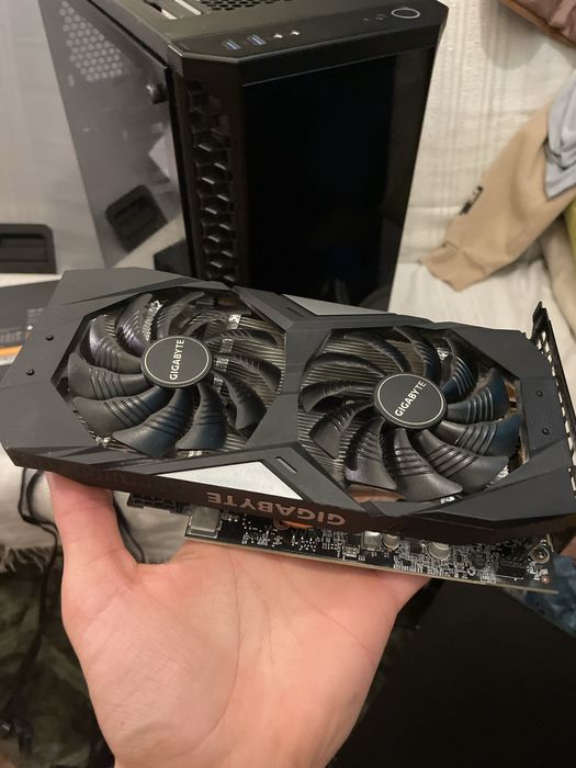 Karta graficzna RTX 1660 Super