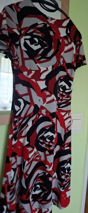 Kolorowa letnia sukienka