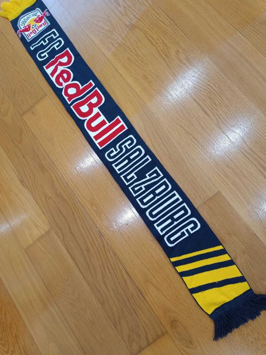 Cachecol Red Bull Salzburg - novo - Z032