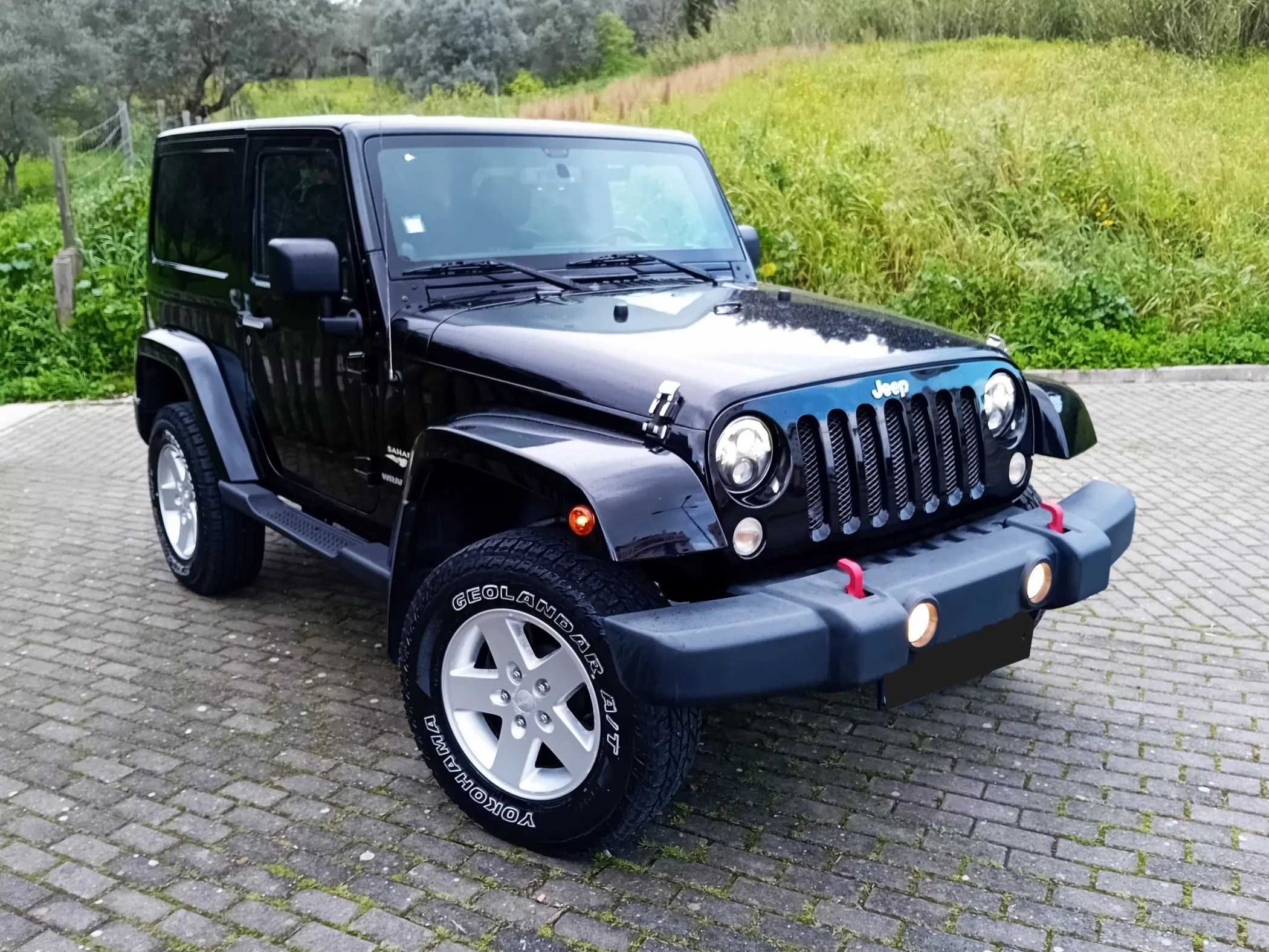 Prara-choques Frontal Jeep Wrangler JK c/ ganchos - Frente