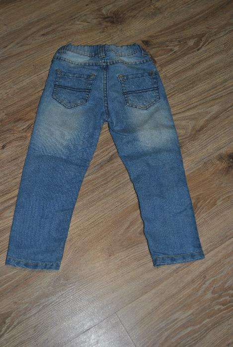 Spodnie jeansy_104