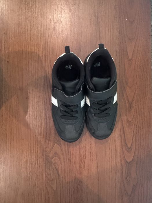 Кросівки H&M, розмір 32