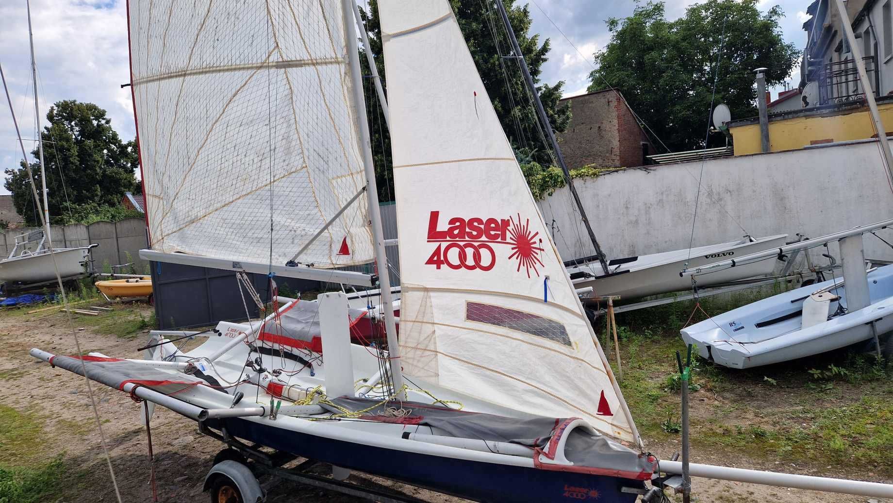 Łódź żaglowa żaglówka skiff Laser 4000 + wózek slipowy