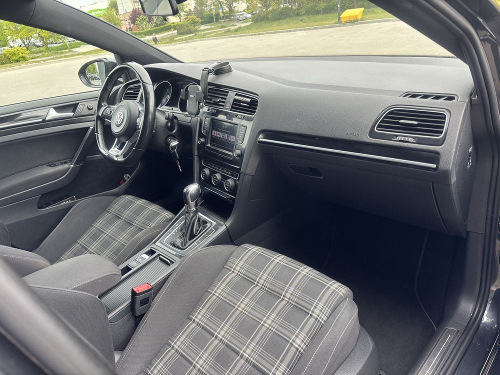 VW Golf Vll GTD DSG 2016