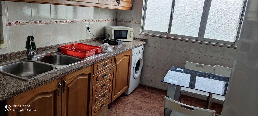 Quartos CASAL. ENTRADA IMEDIATA. Centro Lisboa.