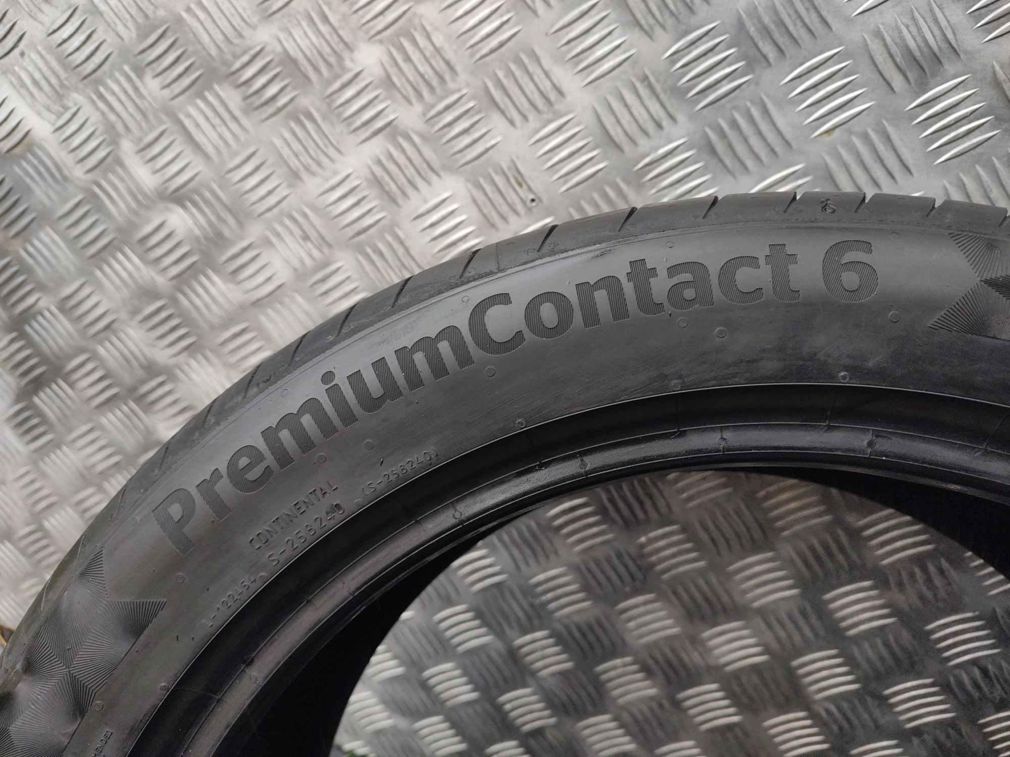 235/45/18 Continental Premium Contact 6 2022
