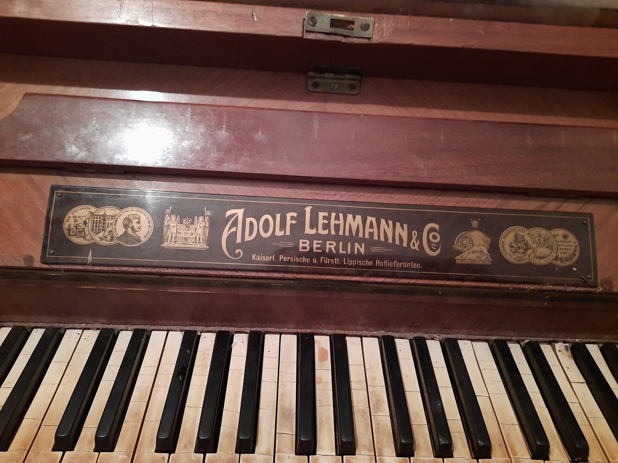 Пианіно німецьке