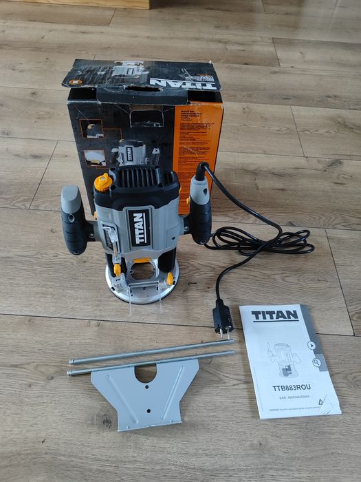 Frezarka Titan 1200wat, rok produkcji 2024