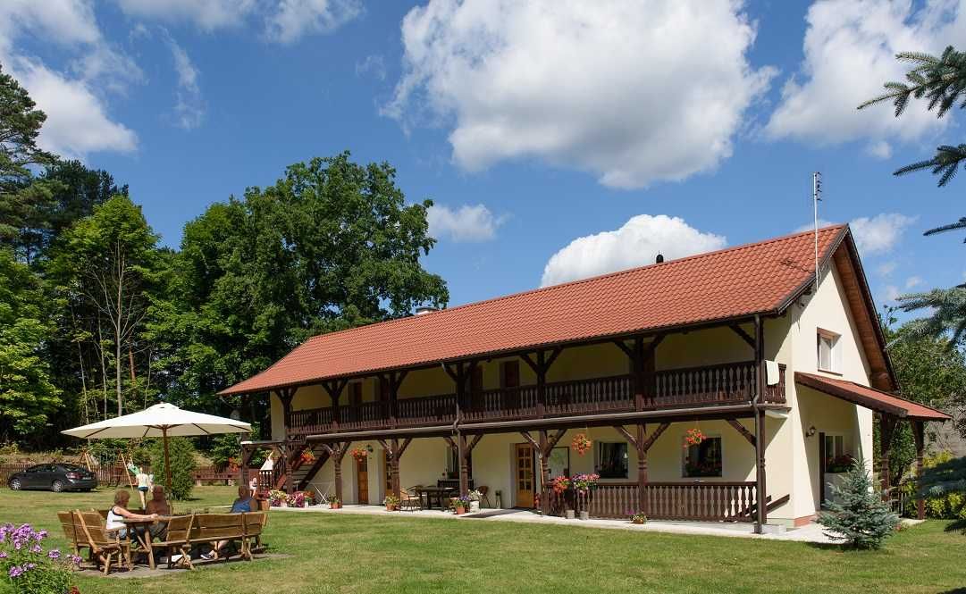 Las i Woda noclegi pokój apartament, mazury , Mikołajki Iznota