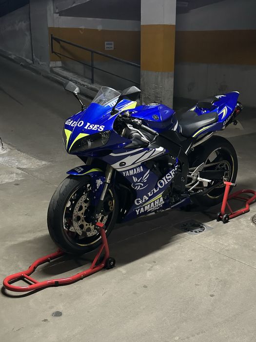 Yamaha YZF-R1 Gauloises (RN12)