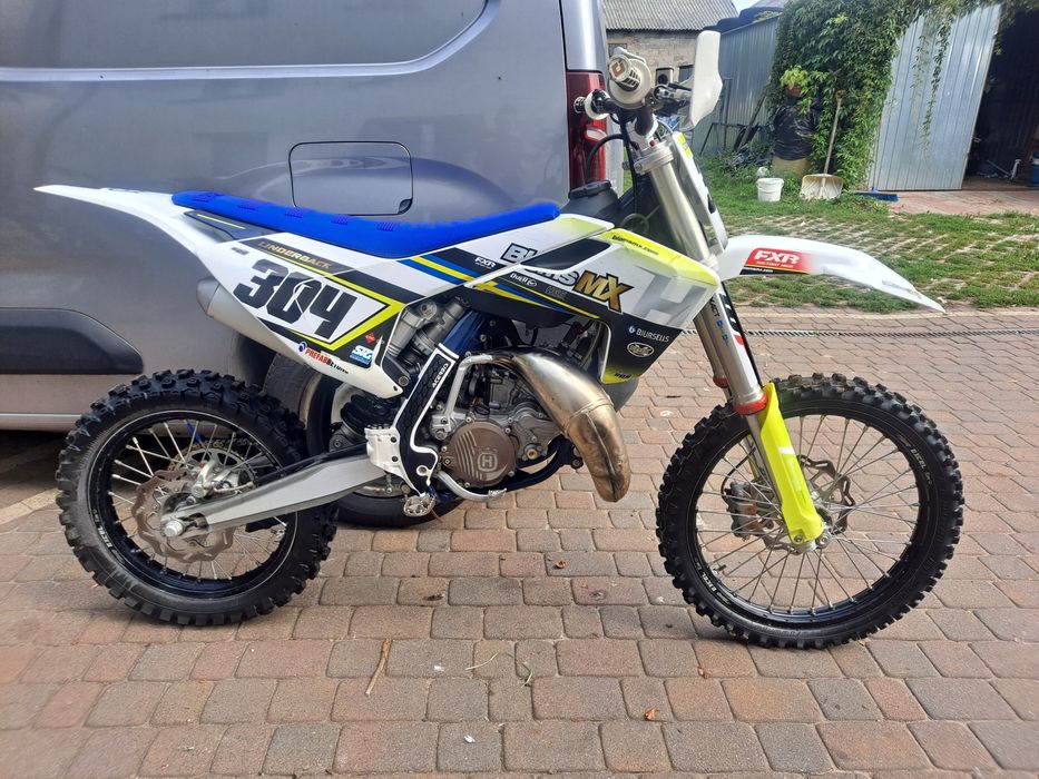KAWASAKI KX 250 23r HusqwarnaTC 85 22r