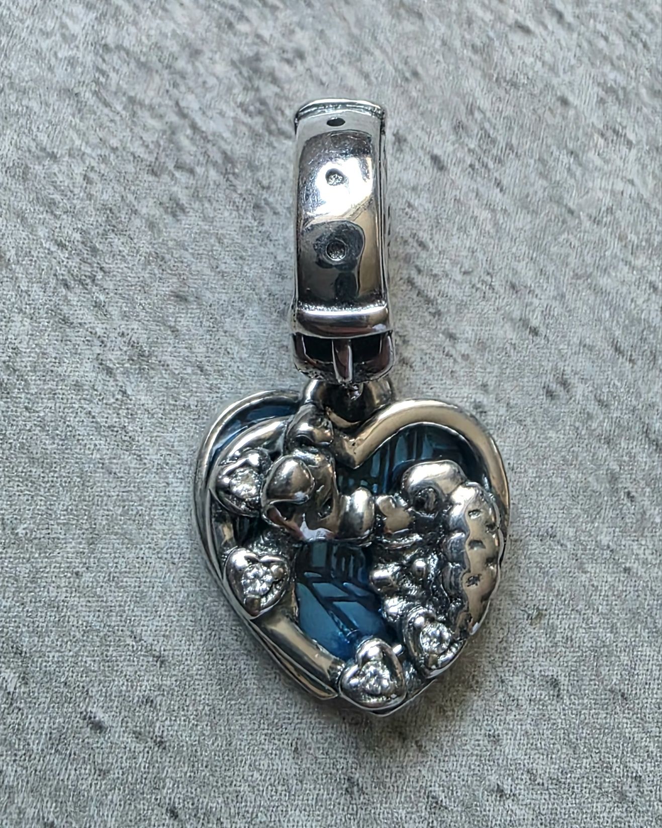 Charms Pandora zakochany kundel srebro 925