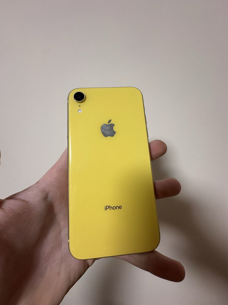 Iphone xr в гарному стані