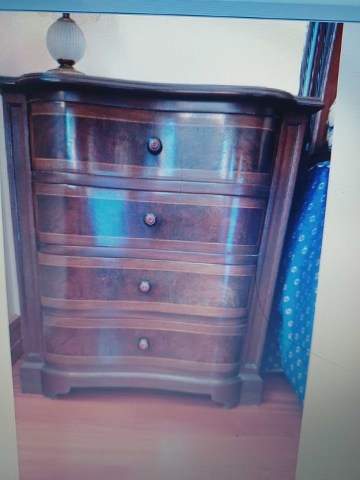 Quarto de solteiro em nogueira