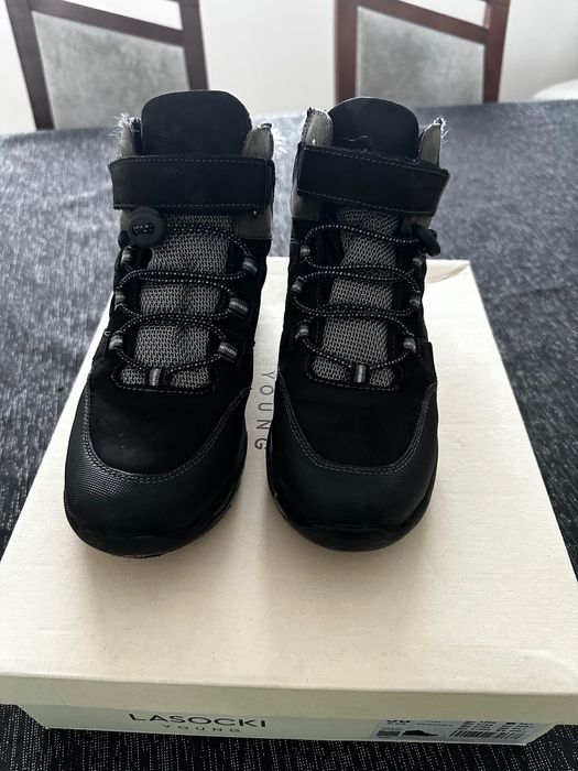 Lasoscki Young skóra naturalna roz 38 stan idealny chłopiec