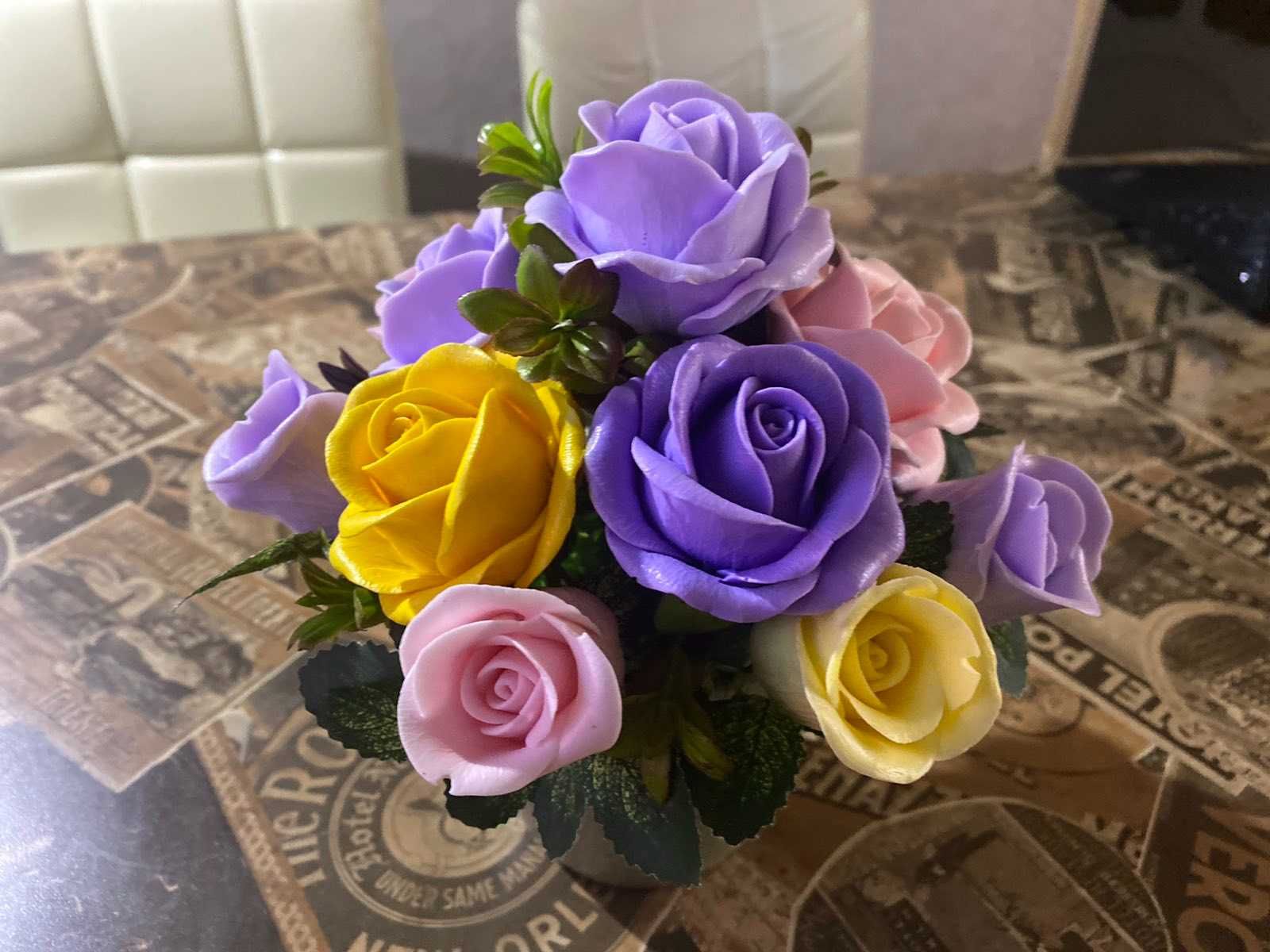 Трояндовий букет з мильних квіточок
