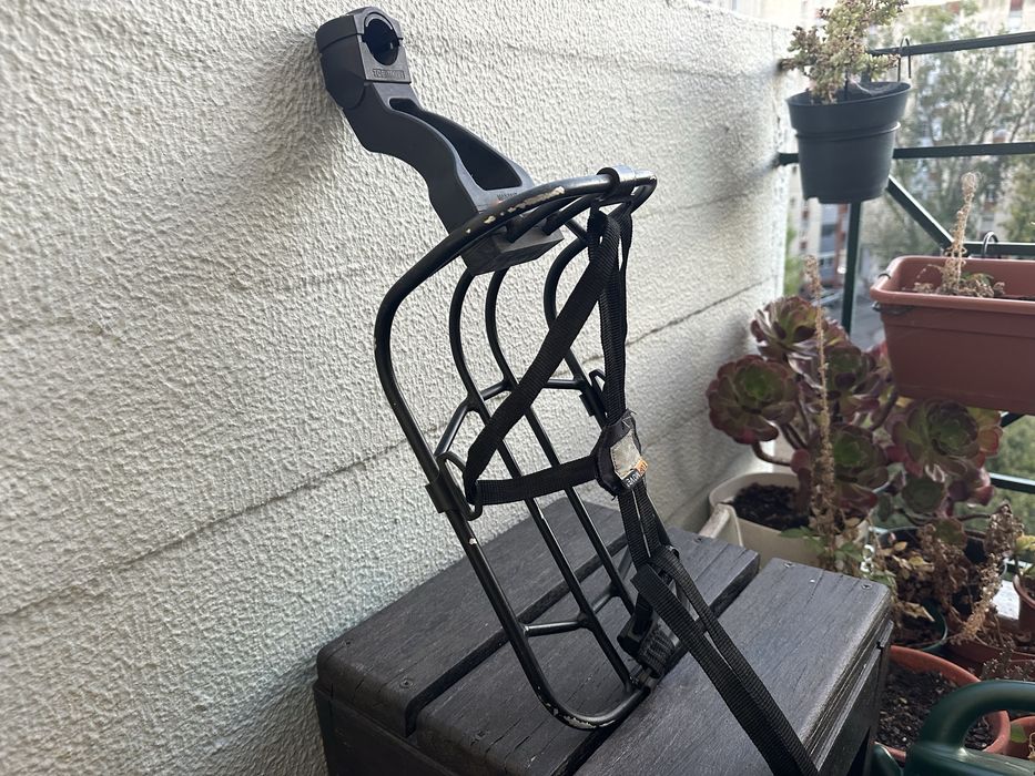 Suporte traseiro amovivel para bicicleta