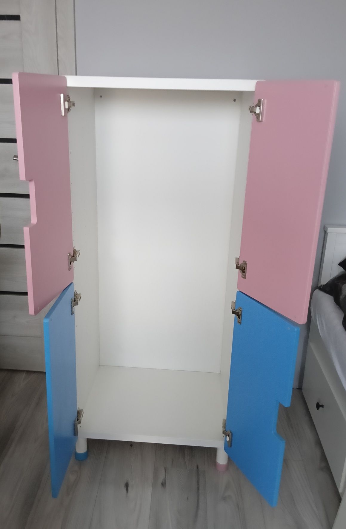 Szafa Stuva szafka Ikea dwukolorowa, wysuwany kosz