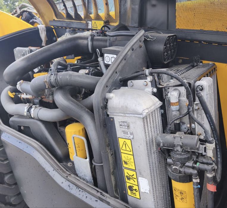 Навантажувач телескопічний JCB 550-80