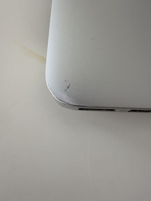 Apple Air Mac 2017 8Gb 128 GB