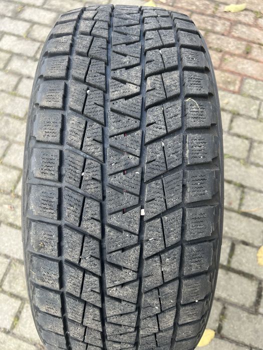 Opony Bridgestone Blizzak 235/55 R18