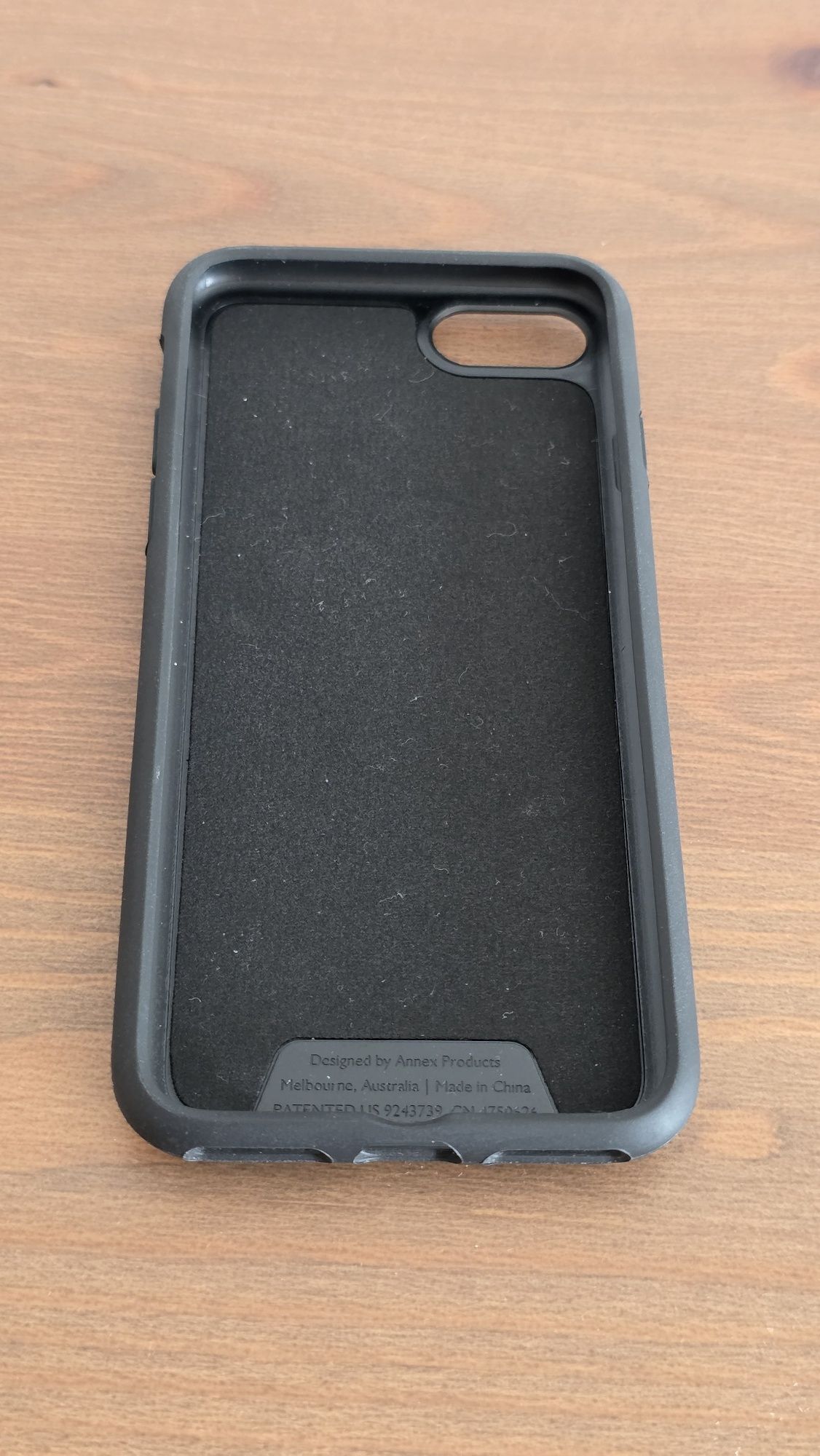 Etui QuadLock iPhone se 2020
