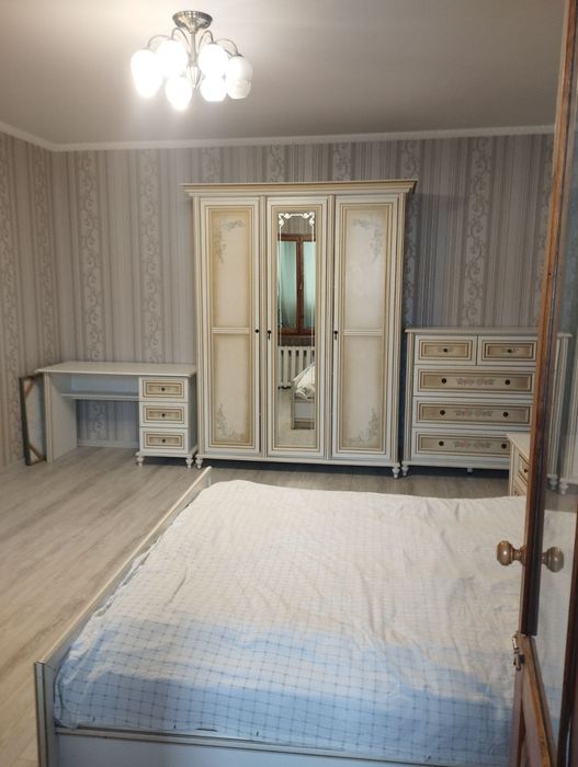 Продам 3 х комнатную квартиру Семена Палия/Заболотного  " Семья"