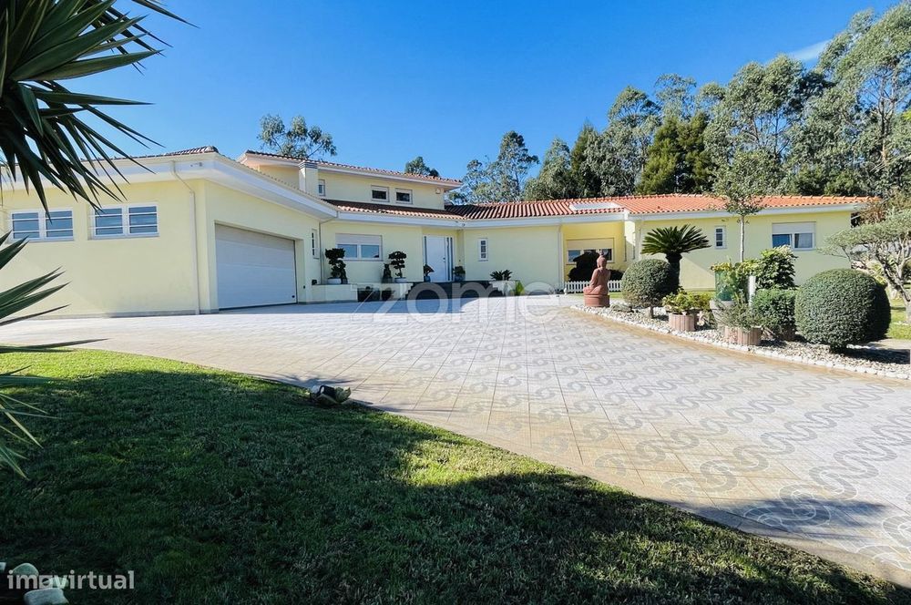 Moradia T5  em Modivas Vila do Conde Porto