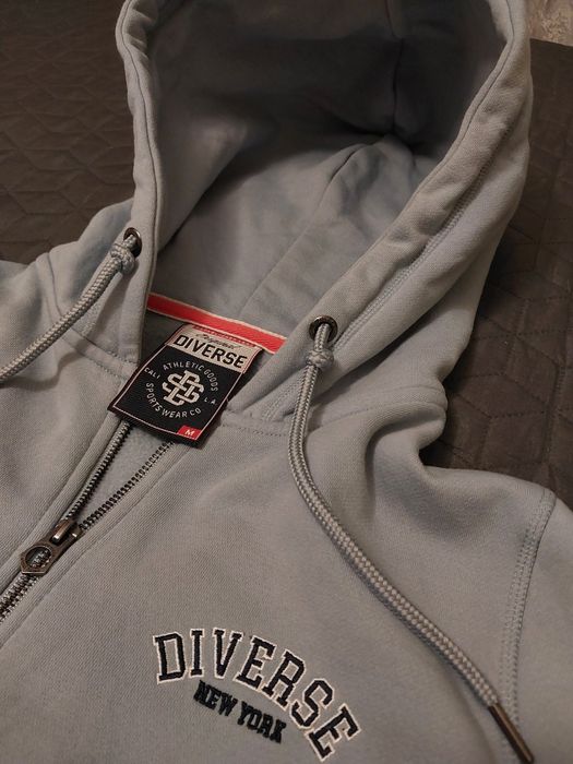 Męska bluza Diverse rozmiar M. Nieużywana.