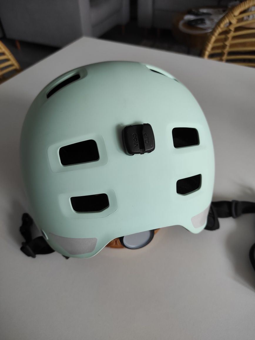 Kask rowerowy Btwin 500 orzeszek kask miętowy