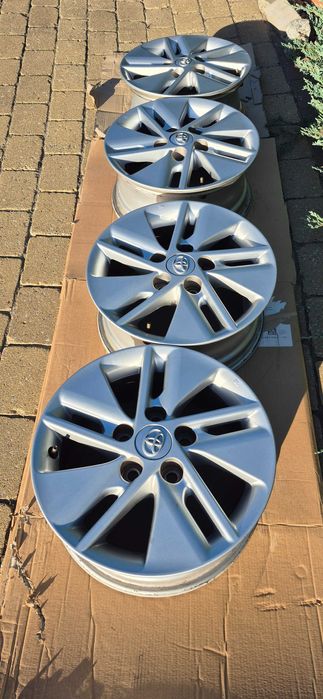Alufelgi 15 15x6j et 39 do Toyota
